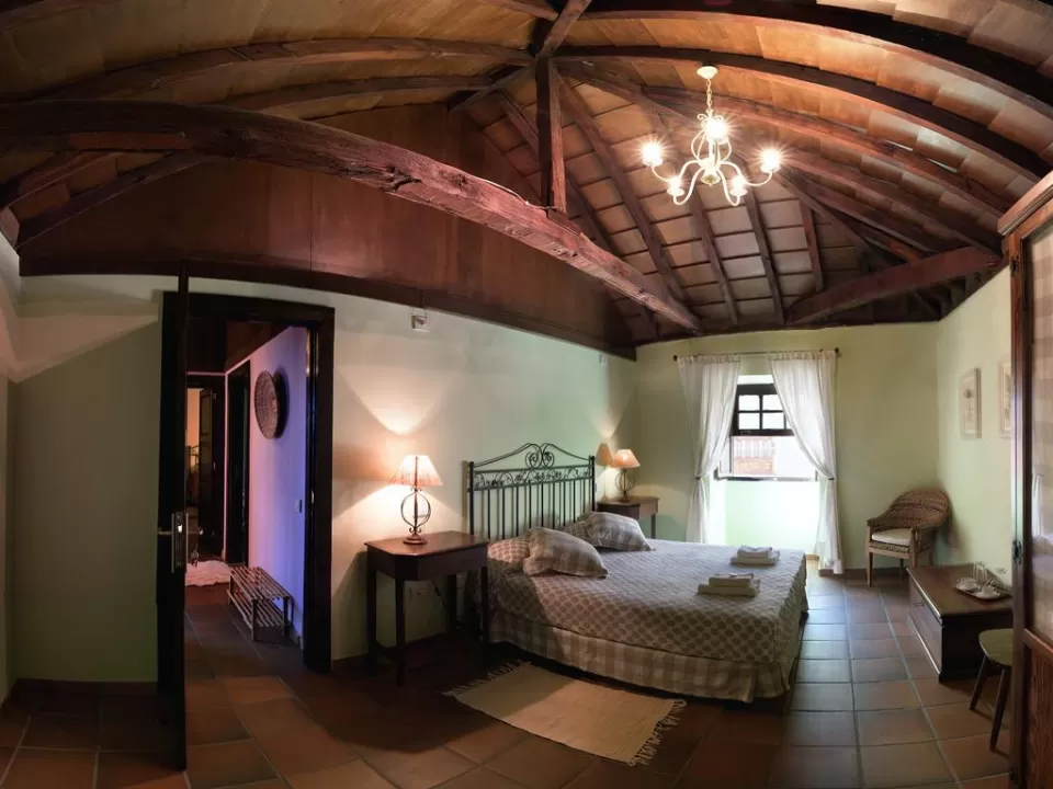 Dormitorio matrimonio baño compartido