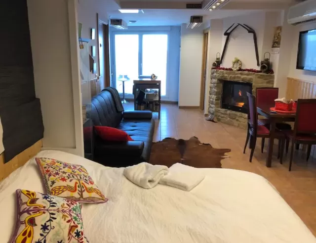 Agrovillaujue Apartamento Almendro