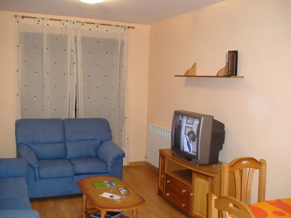 Apartamentos El Portal- Monguió