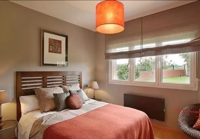 Dormitorio de matrimonio de la casa