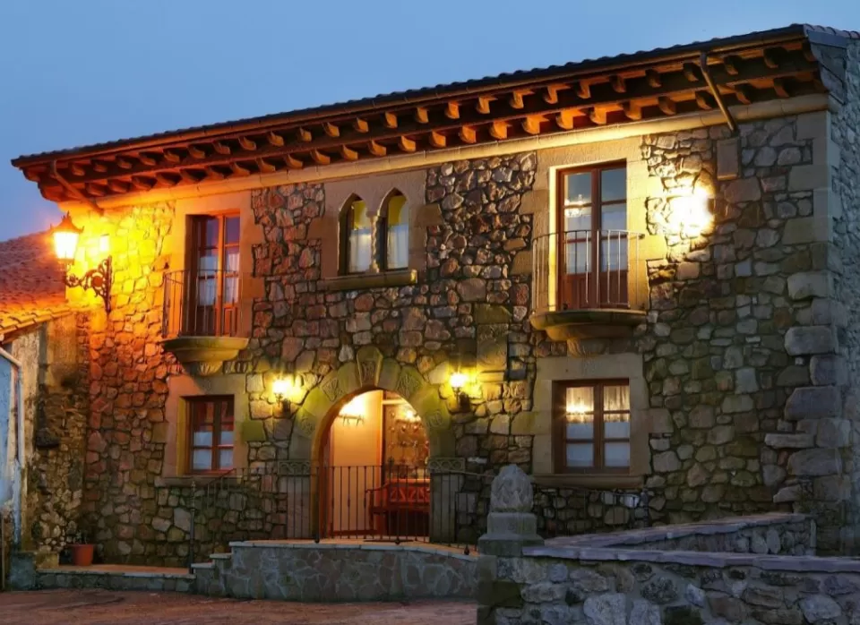 Posada rural El Trenti de Corona