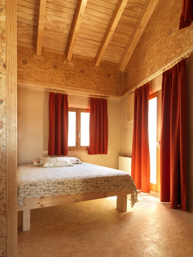 Dormitorio amplio con cama