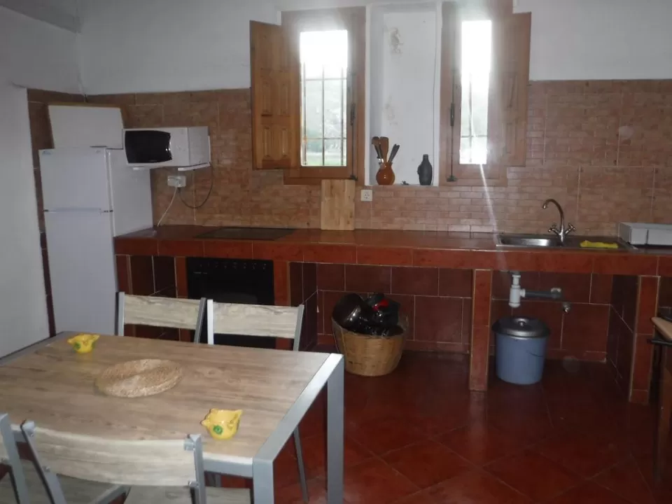 Casa de 3 dormitorios. Almorchon