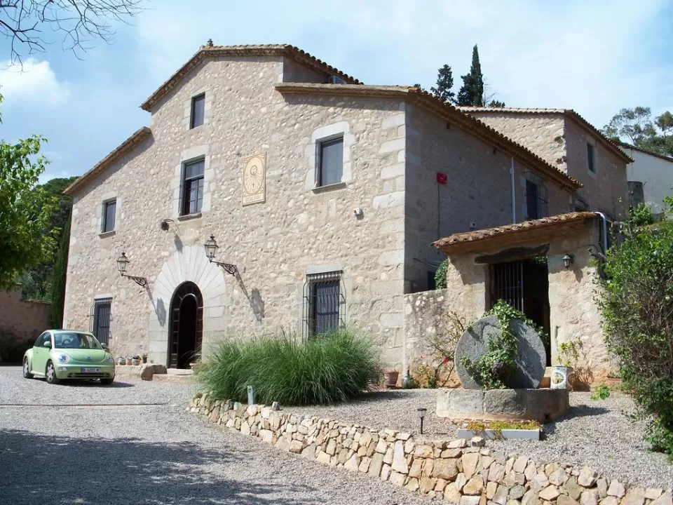 Hotel Masia Can Vivé
