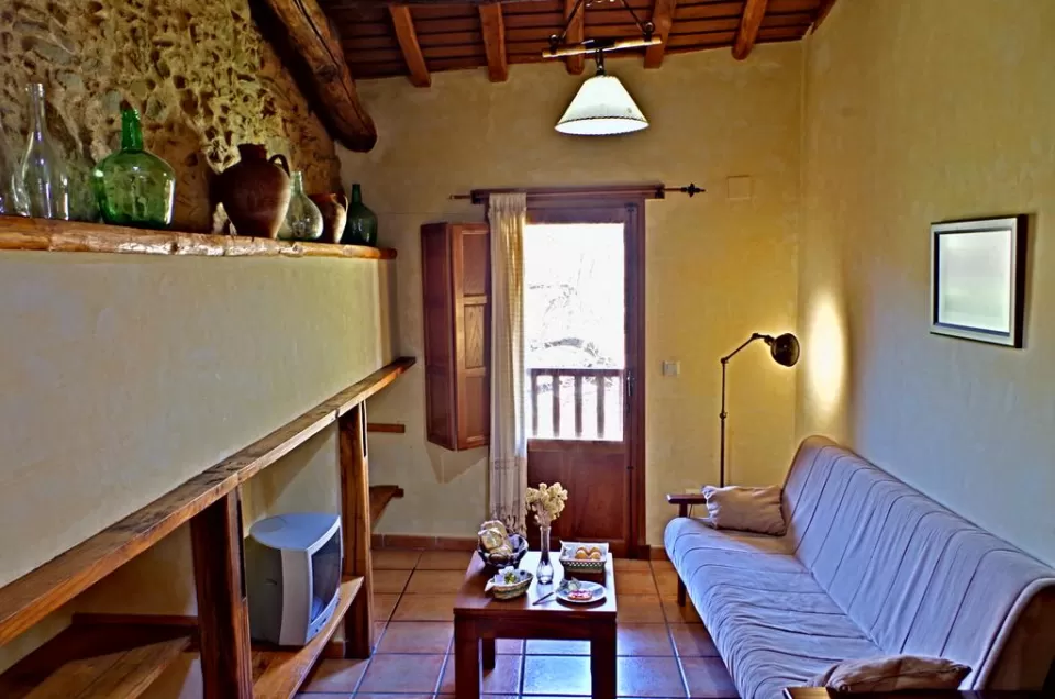 Los Balcones del Río- La Bodega