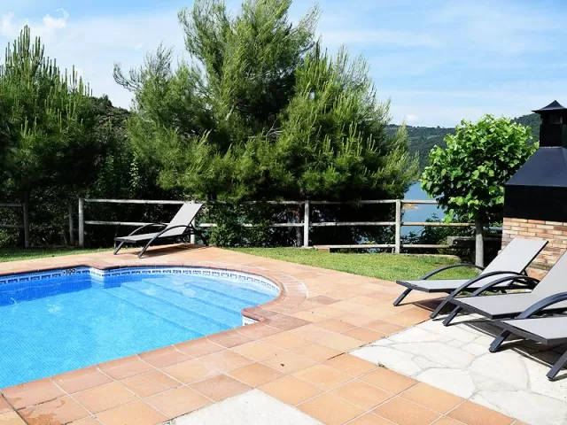 Casa Rural Junto al Lago