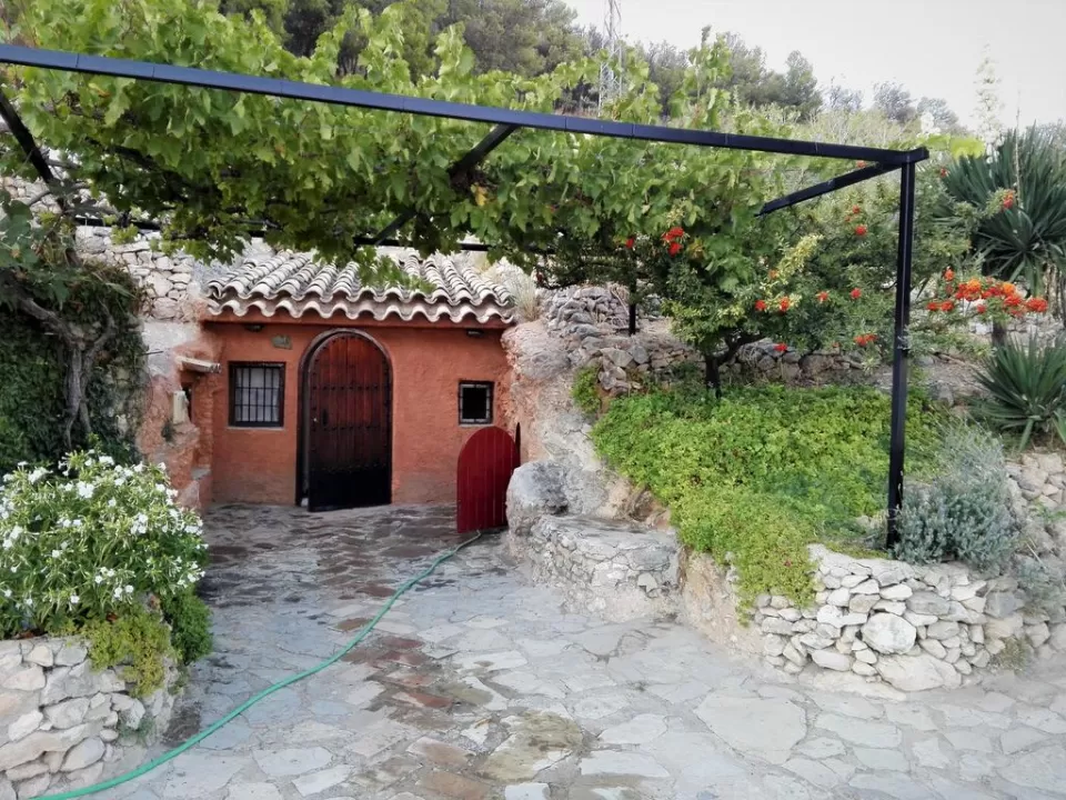 Cueva El Parral