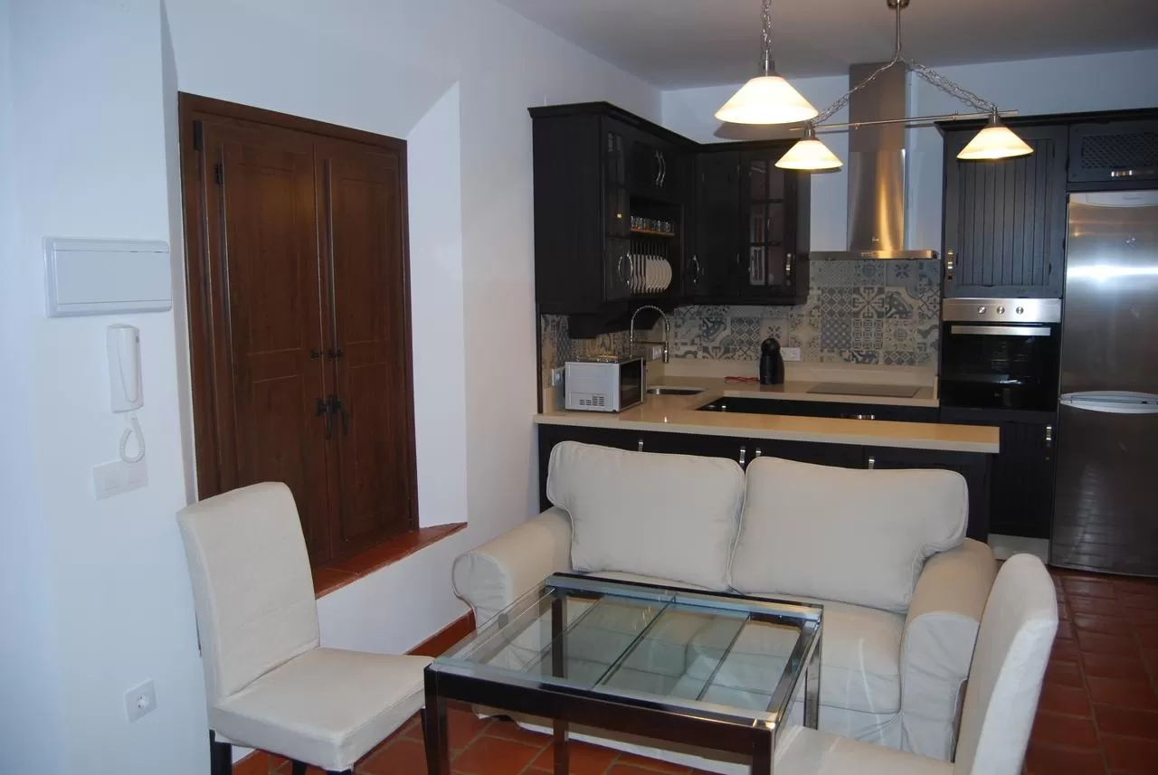 Apartamentos Bodeguetas 3