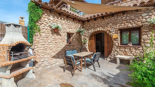 Casas rurales Almoguer