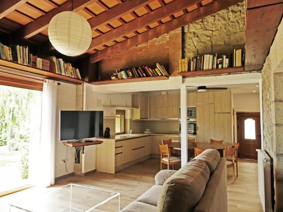 Casa Lago- Yeguada Senillosa