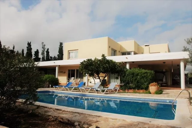 Villa Roser