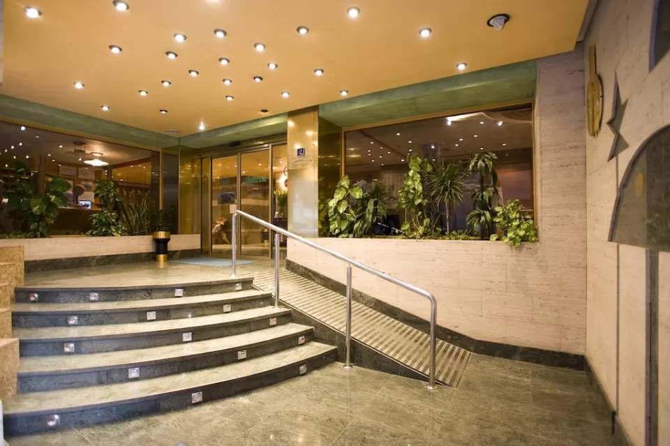 Hotel Churra Vistalegre