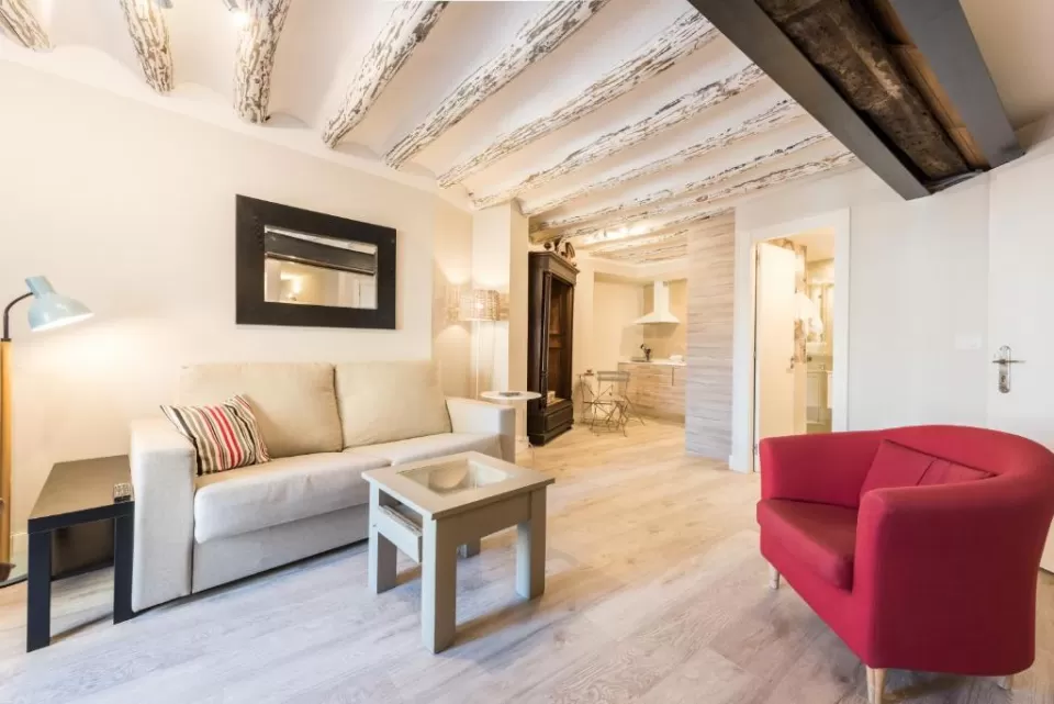 Apartamentos Vino Tinto- Moristel