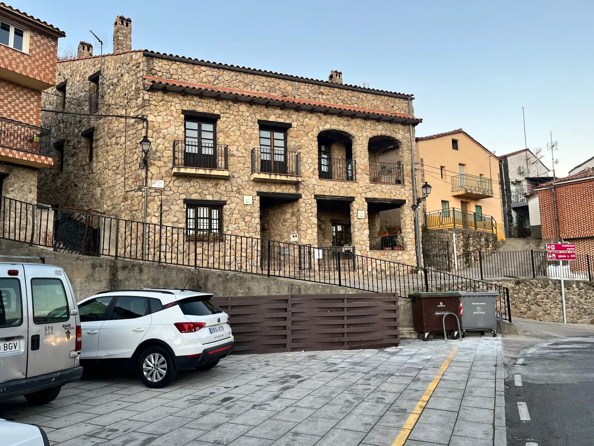 Josep Francesc Miralles Sanvenancio en su estacia en Las Gamellas 5581_1