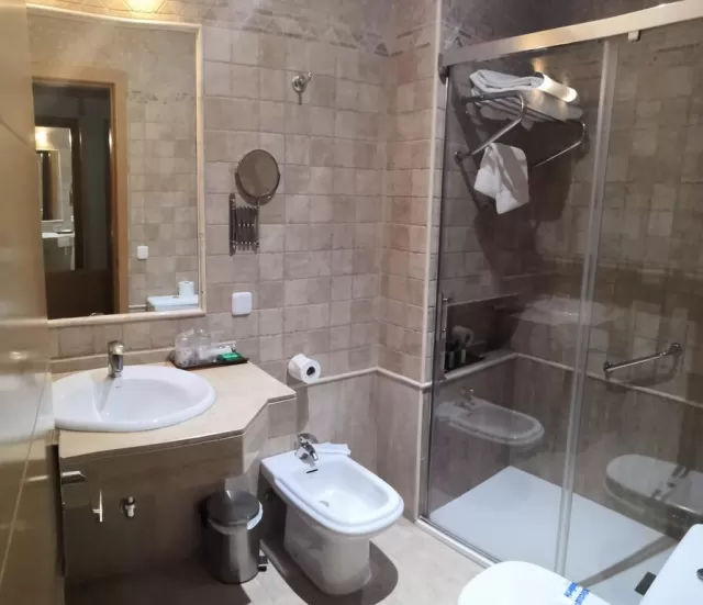 Single room without balcony: