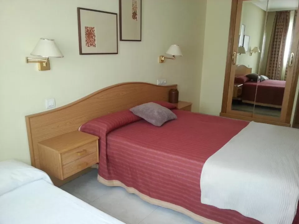 Habitación doble matrimonial y supletoria