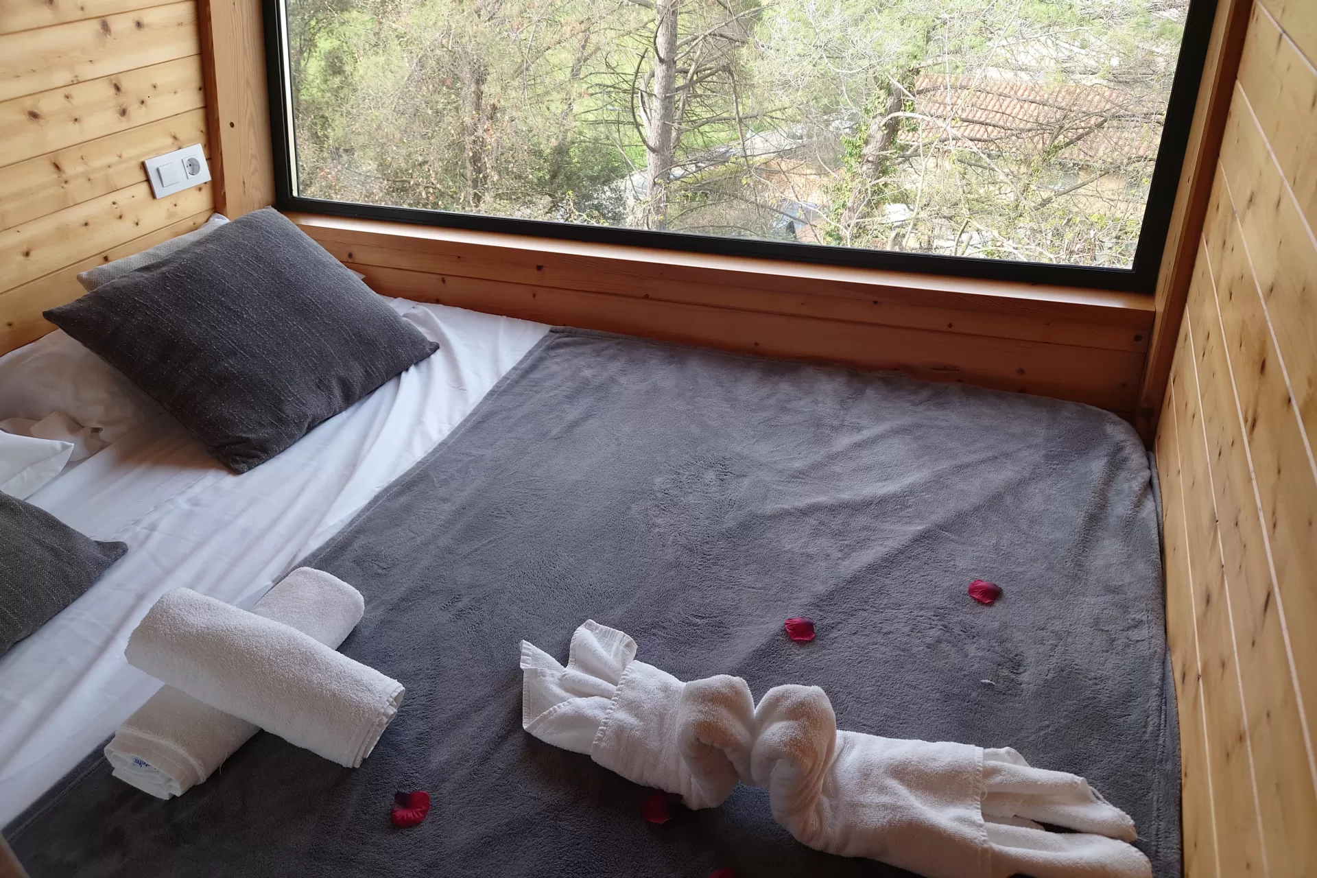 Laia Xaus Buj in your stay in Les Suites - Cabañas Palautordera 4427_6