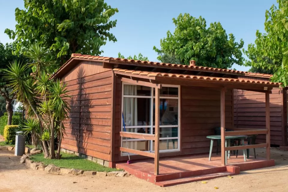2 bedroom bungalow