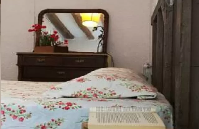 Estándar con baño compartido 6