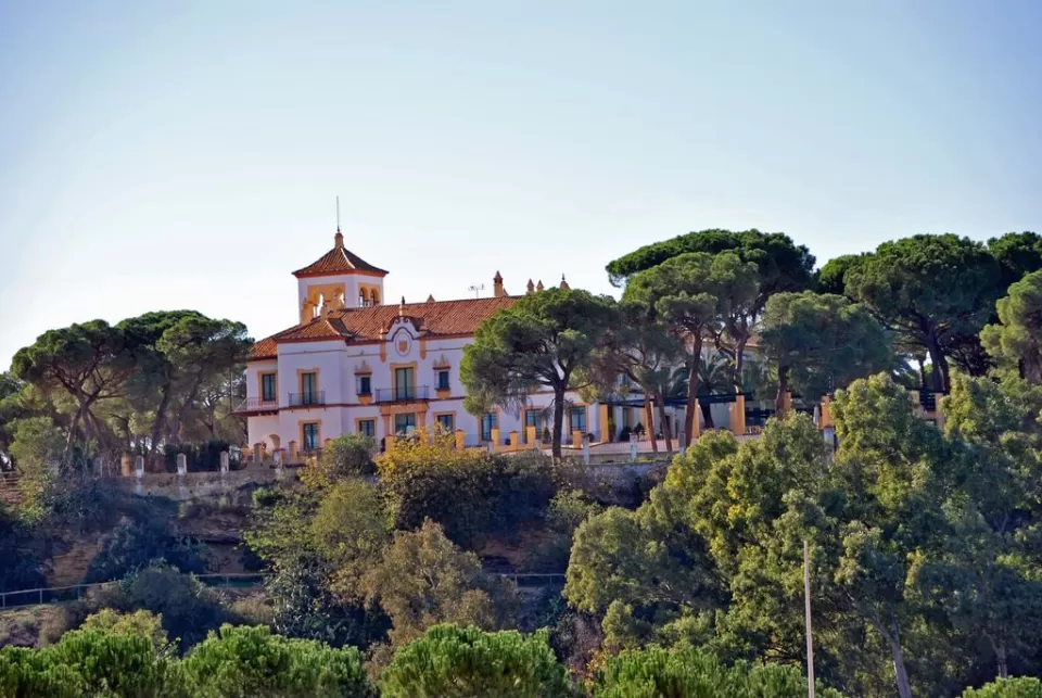 Hotel Legado Oromana