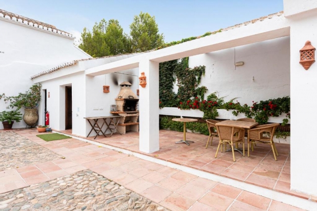 exterior con barbacoa