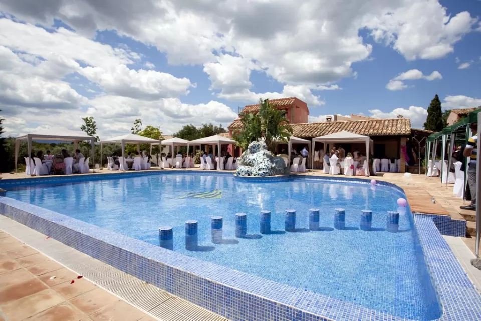 Masia La Candelera