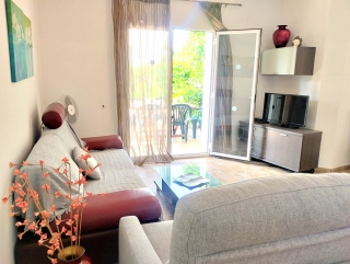 Salón con salida al exterior