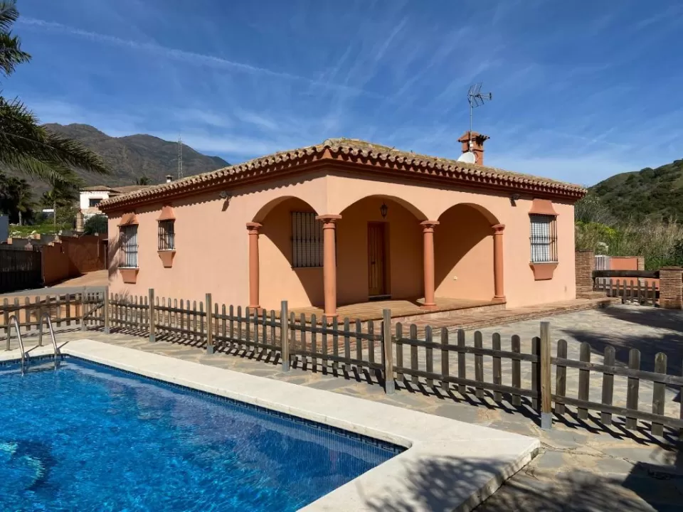 Casa Monterroso
