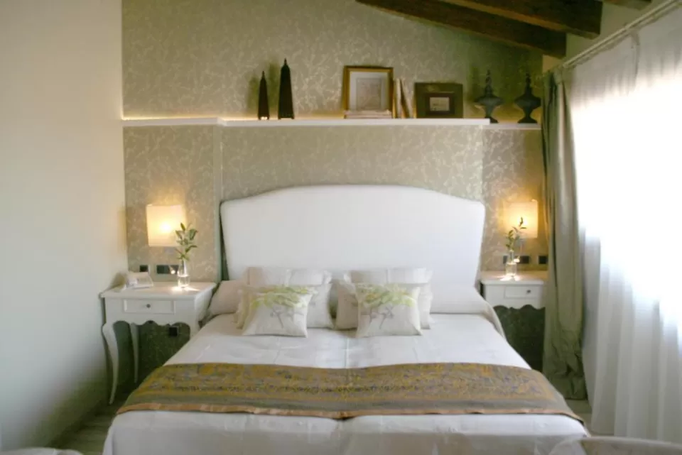 Verdeña Room