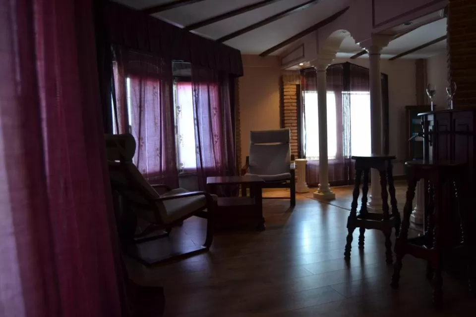 Cave of the Enchanted Suite