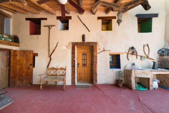 Acceso y puerta de entrada