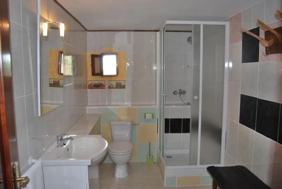 Lauburu Baño privado doble o triple