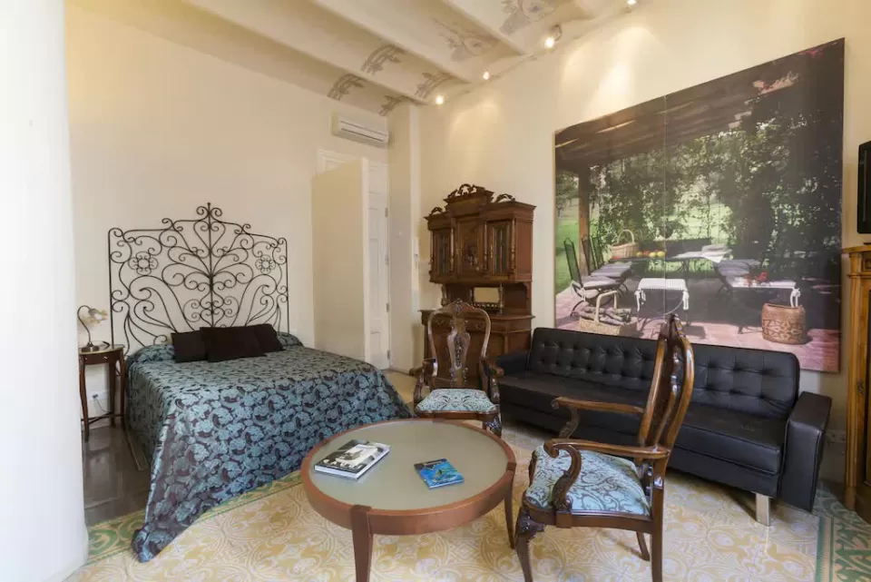 Suite Gaudí