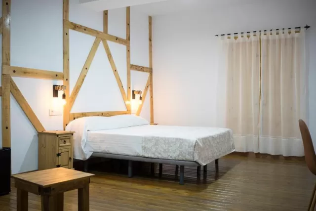 Large Double Room B