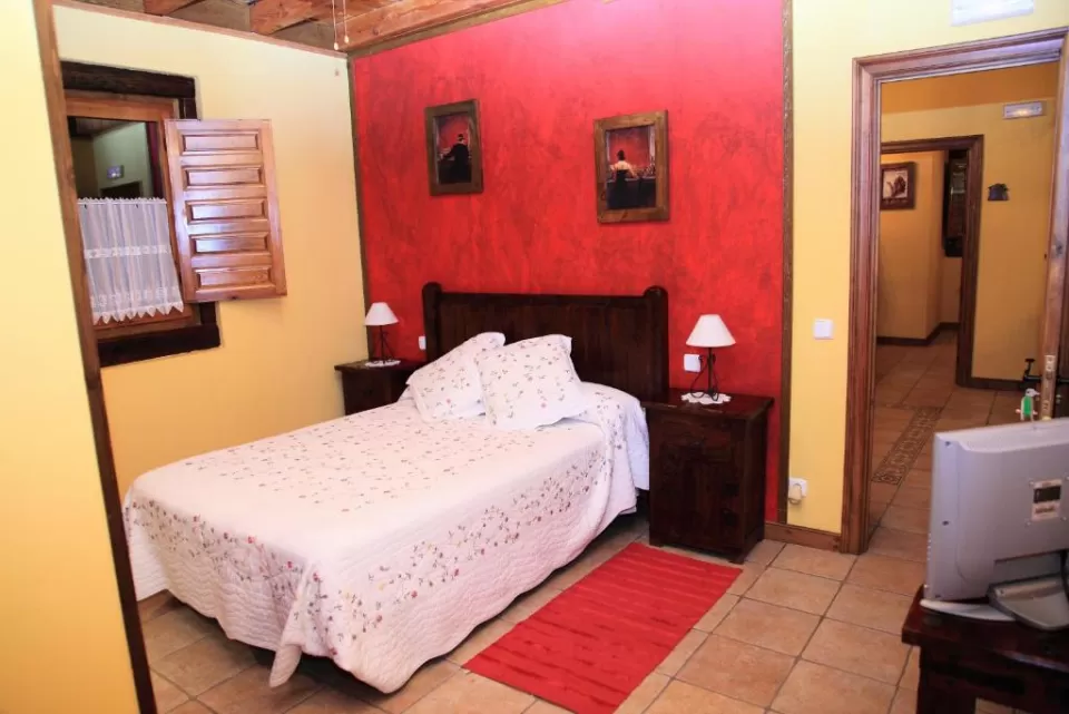 Habitación Doble con vistas a la montaña