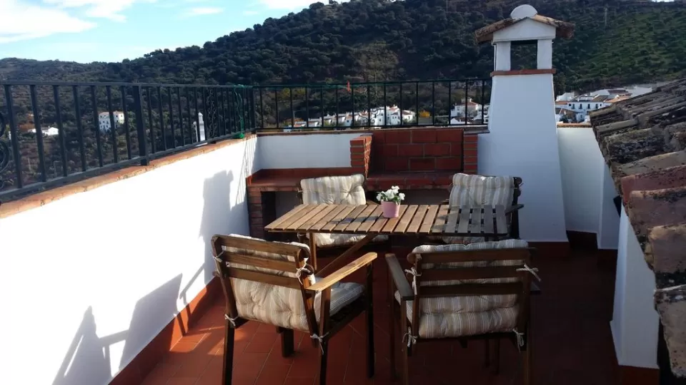 Casa Rural La Madroñala