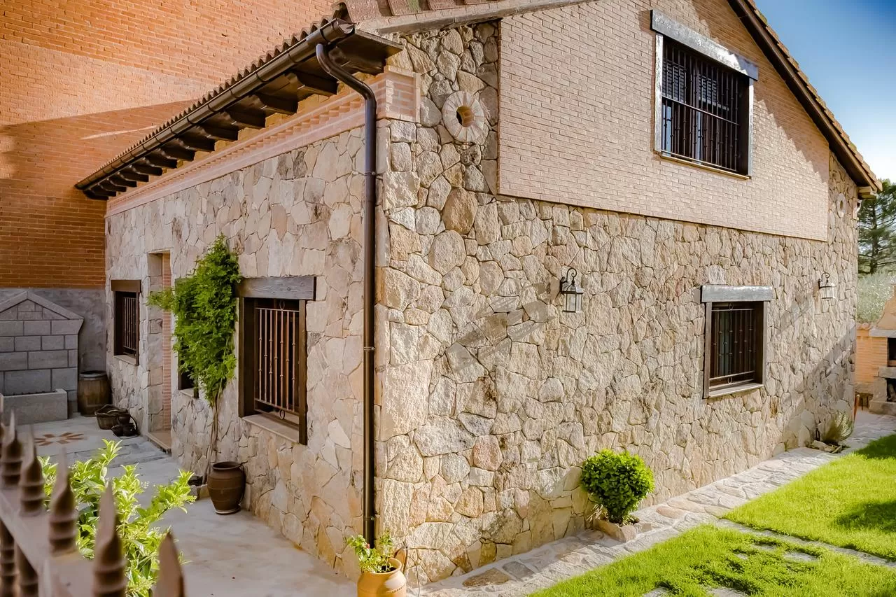 La Casa de los 5 Caños
