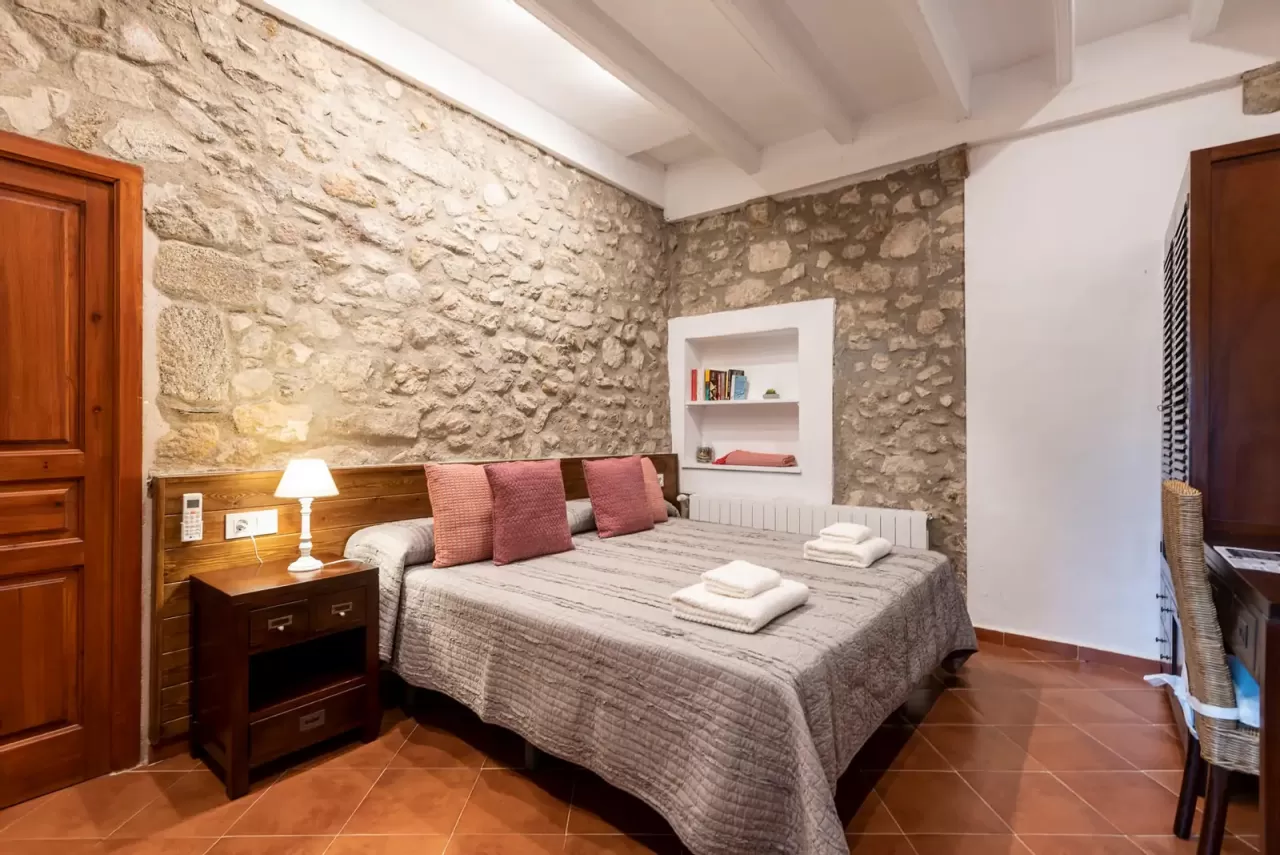 Romani Room
