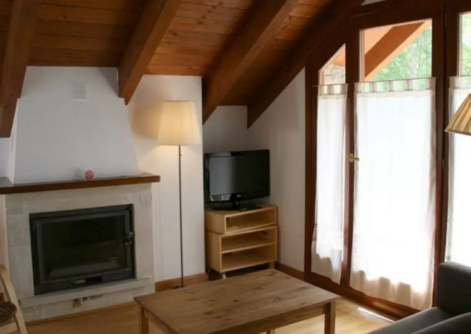 Apartamentos Cogulla- Gallinero