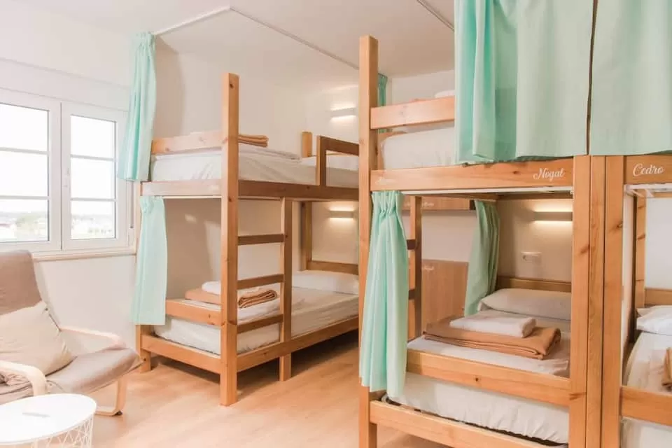 Cama habitación compartida Verano