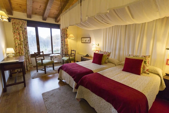 Dormitorio doble agradable