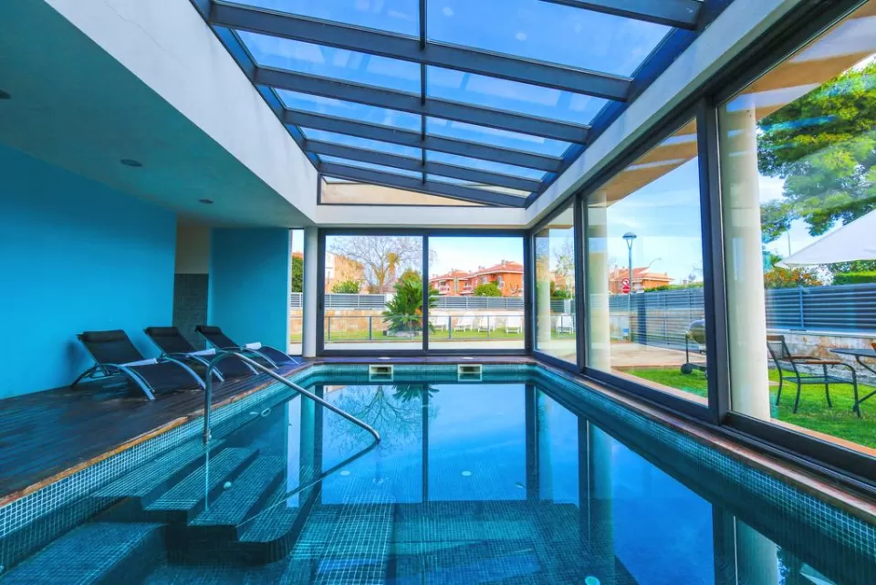 Girasol Villa Planet