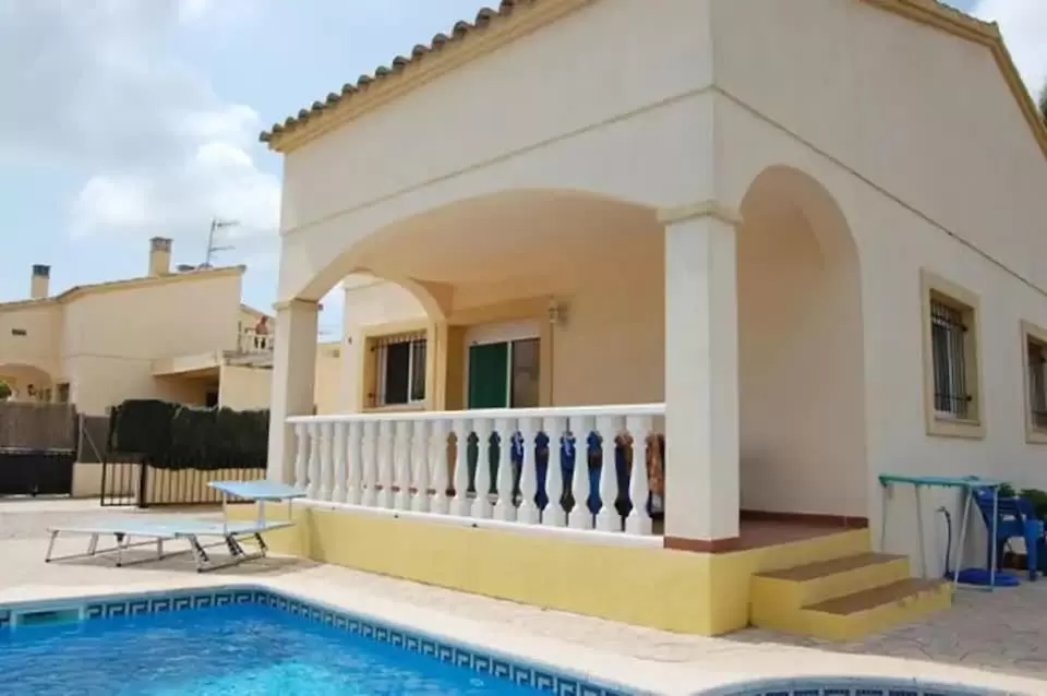 Casa Les Golfes