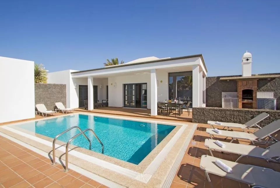 Villa B