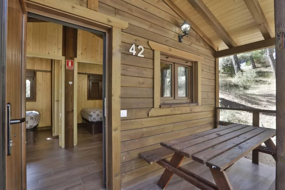 Bungalow (3 adultos)