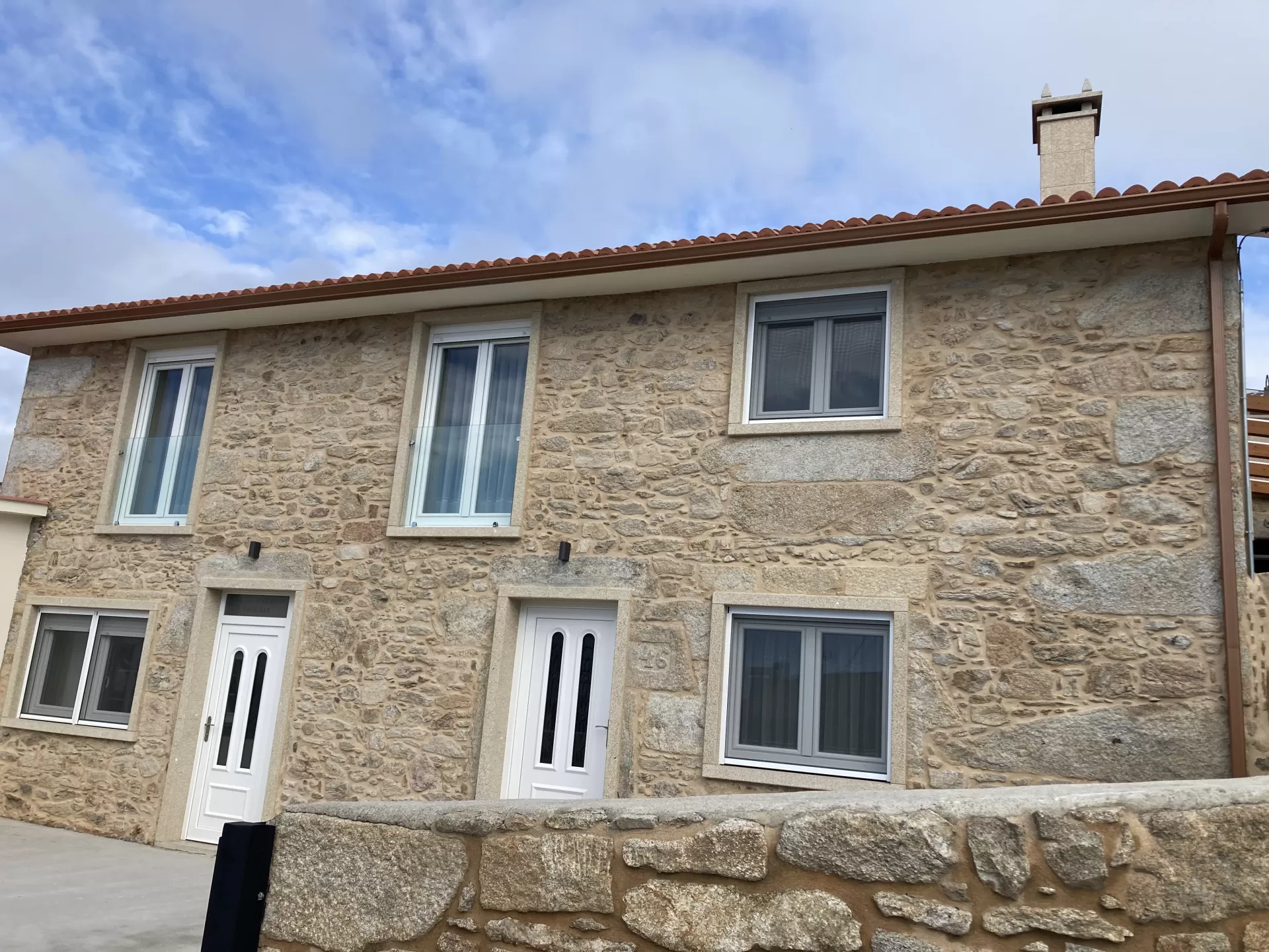 Apartamentos Currás
