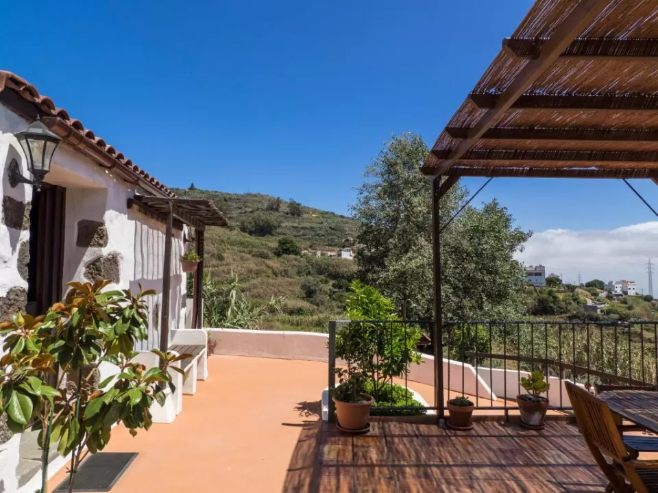 Apartamento con terraza