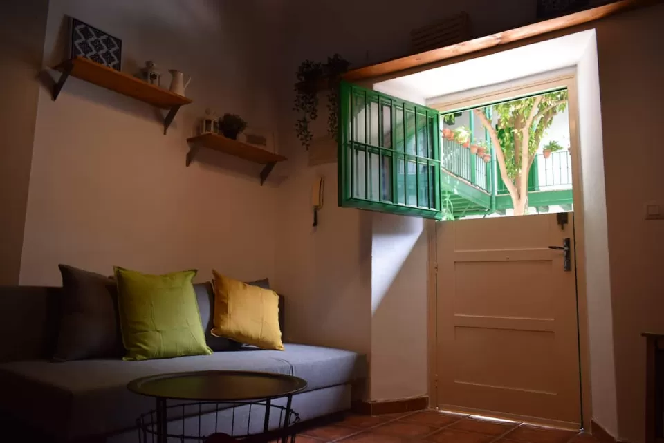 La Puerta Verde