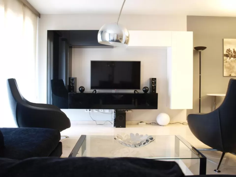 Francia City of Arts- ApartUP