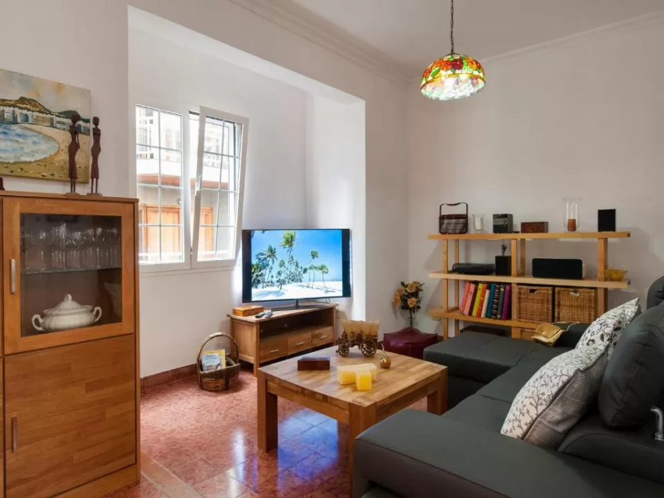 Beautiful Beach Apartment M&B IV Canteras